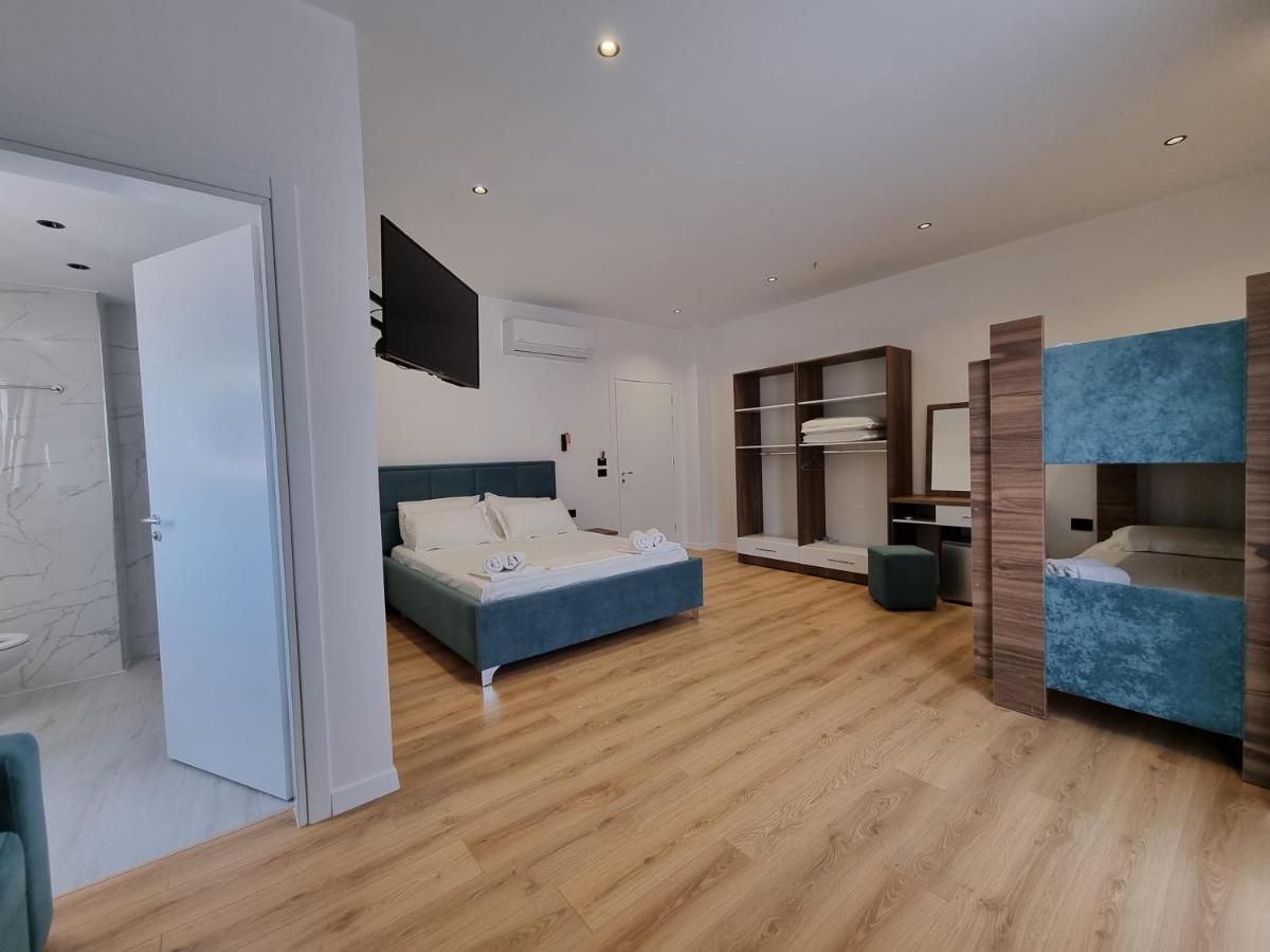 White Villa Пермет Екстер'єр фото
