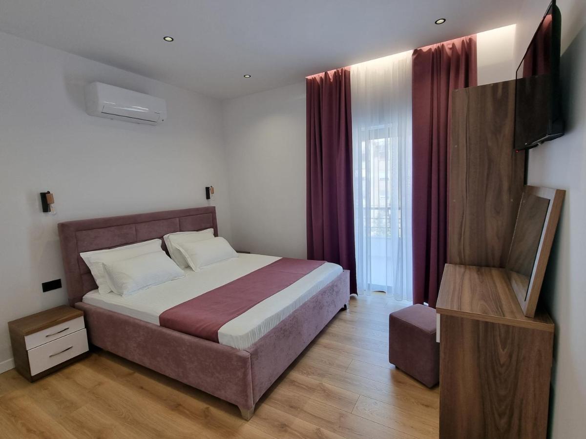 White Villa Пермет Екстер'єр фото