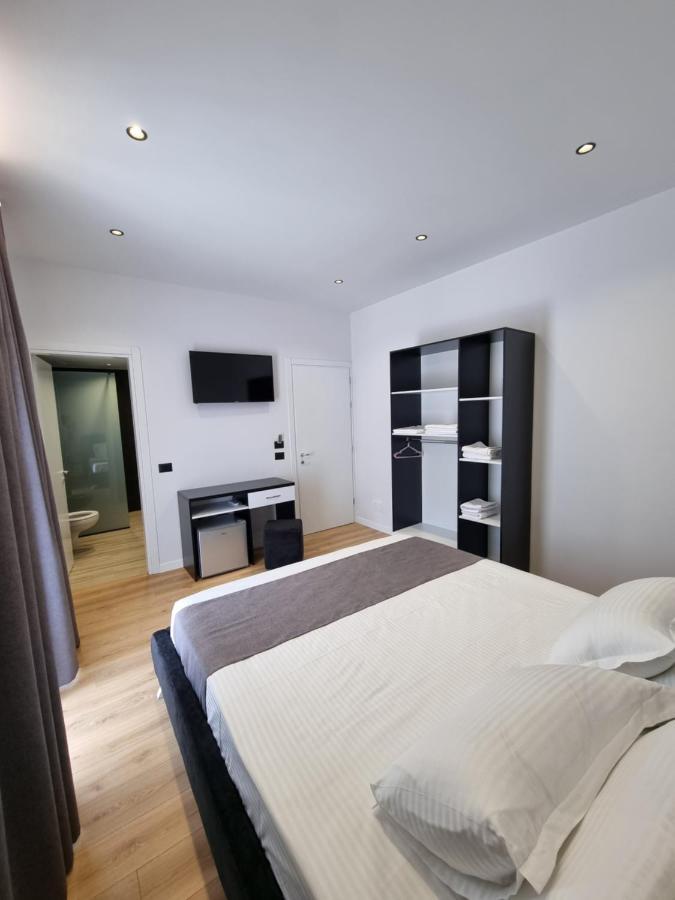 White Villa Пермет Екстер'єр фото